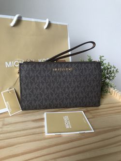 Michael Kors wallet