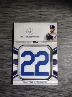 2022 Topps Clayton Kershaw Medallion Card