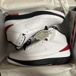 Jordan 2 Chicago’s Size 8.5