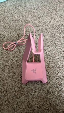 Razer Base Station Chroma Quartz V1 Headset stand with USB Hub