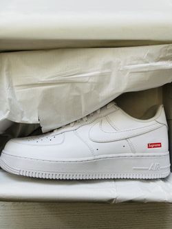 Size 10, 6 Nike Air Force 1 Low x Supreme White (CU9225-100)