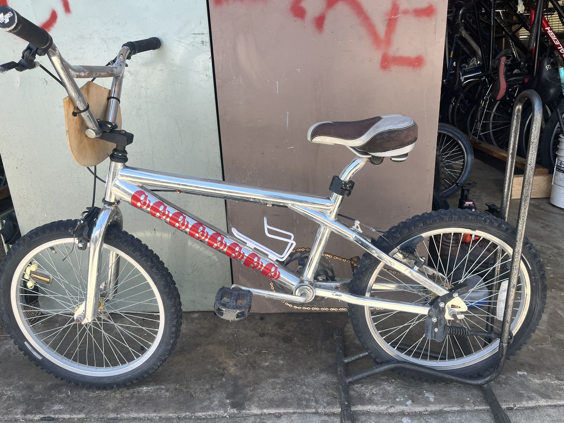 Vintage Rhino Bmx Bike Rhino Excitor LS Speed Bicycle Used