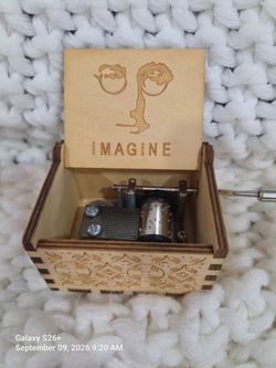 Wooden Hand-Crank Music Box – Imagine