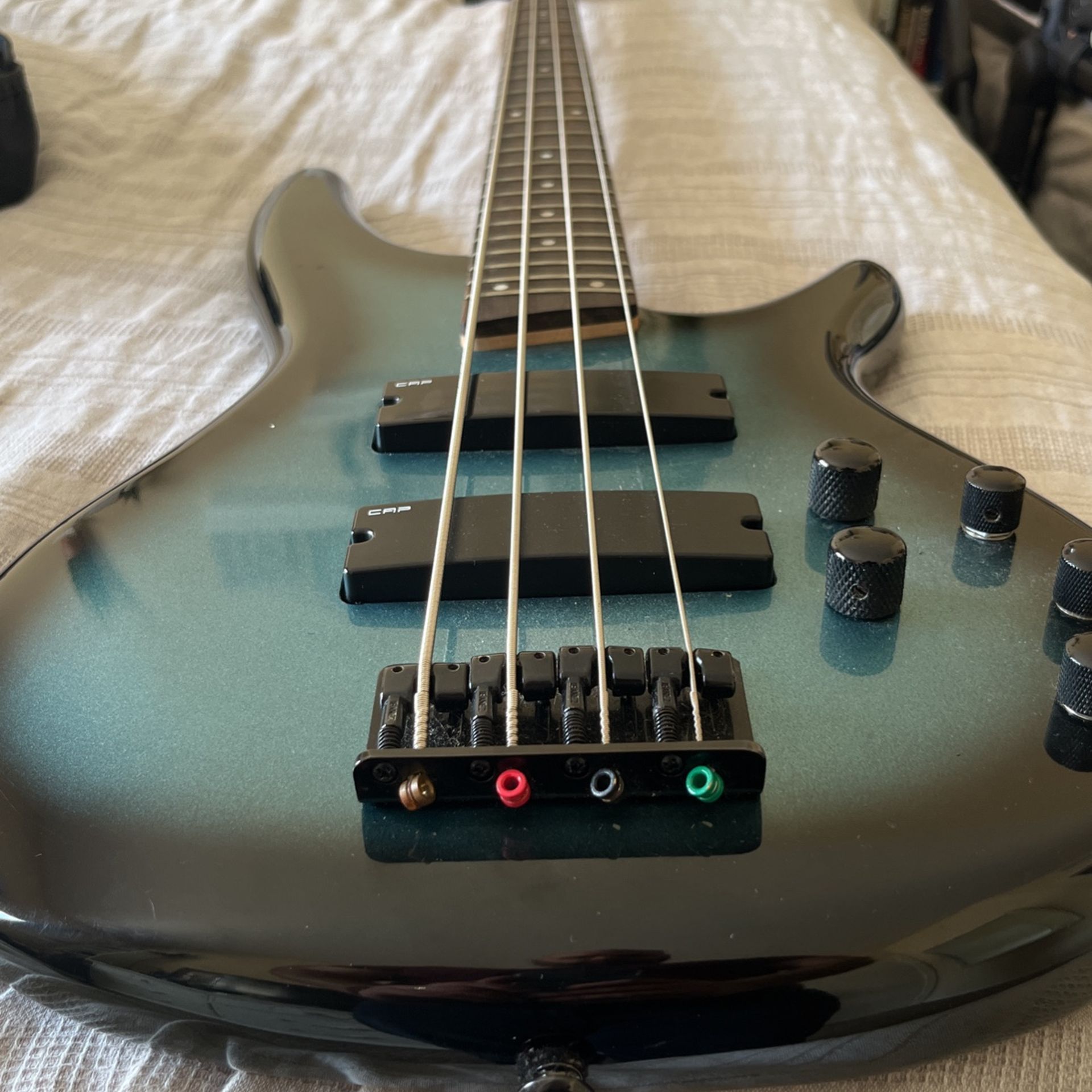 Ibanez Sound gear Bass Guitar