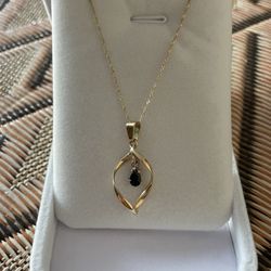 1/2  Carate Sapphire and 18K Gold Necklace 