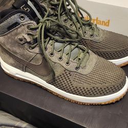 Nike Airmax Duckboot Size 10 Men's 