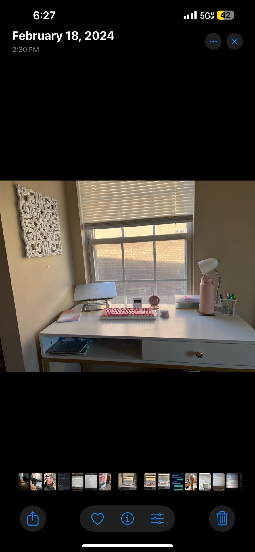 Desk In Very Good Condition