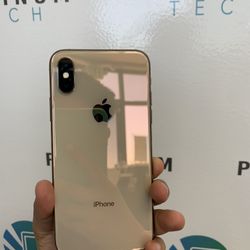 ☑️📱 iPhone XS 64 GB Unlocked BH77% 🔋 Case And Headphones For Free 💯👌🏻