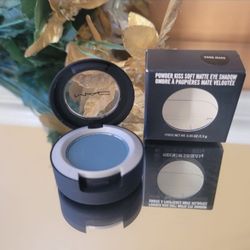 MAC good jeans powder kiss single soft matte eyeshadow