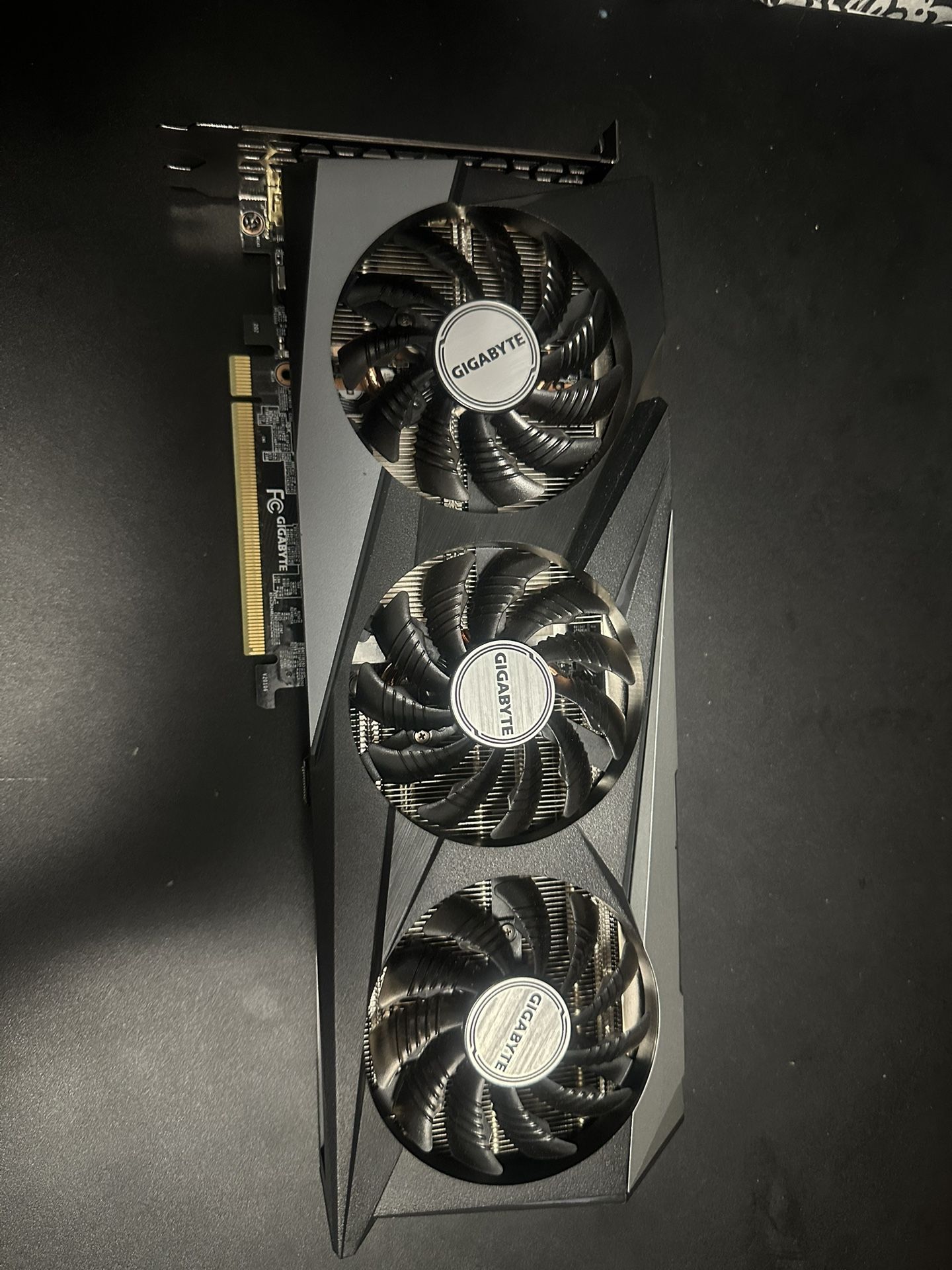 GIGABYTE RTX 3060 GPU