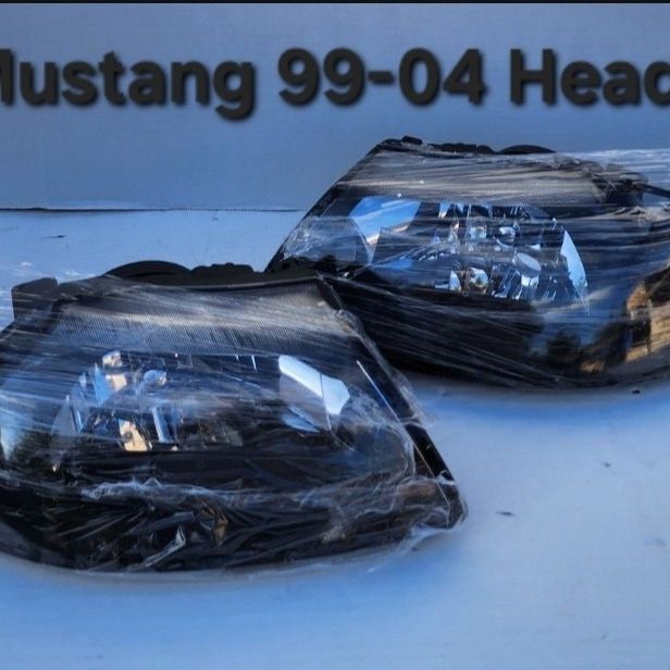 Ford Mustang 1999-2004 Headlights 