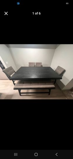 Dinner set for 6