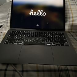 Macbook Air M1, 8gb 13.3 inch 