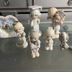 Precious Moments set of 7 Figurines
