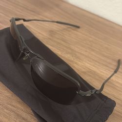 New Oakley Tailhook black