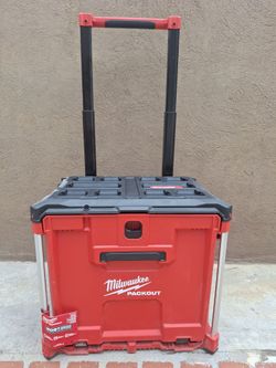 MILWAUKEE PACKOUT