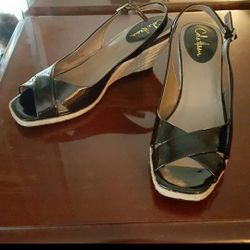 Cole Haan Size 10 Like New Wedges 