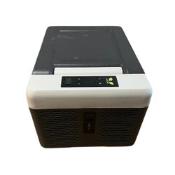 F40C4TMP 10 Qt Portable Car Fridge/Freezer (Like New/APP) - Boston/Back Bay