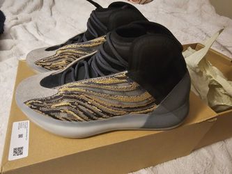 Adidas yeezy qntm size 10