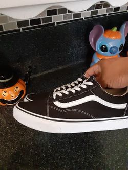 Vans mens 10.5 Good Condition