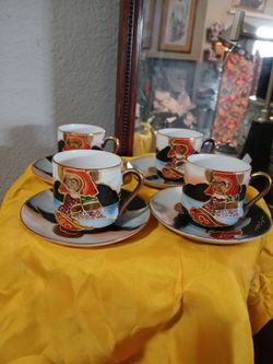 5 vintage Samurai tea cup and saucers
