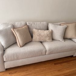 Modern Couch (Ivory/Cream) 