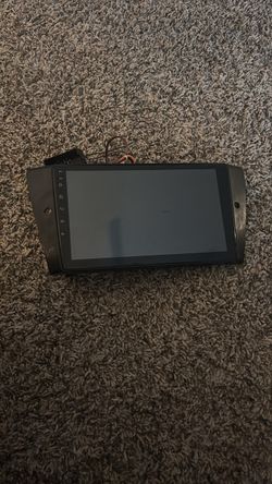 9in touch screen CarPlay radio