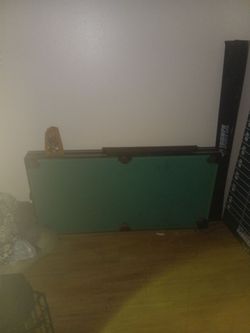 8 ball pool table set