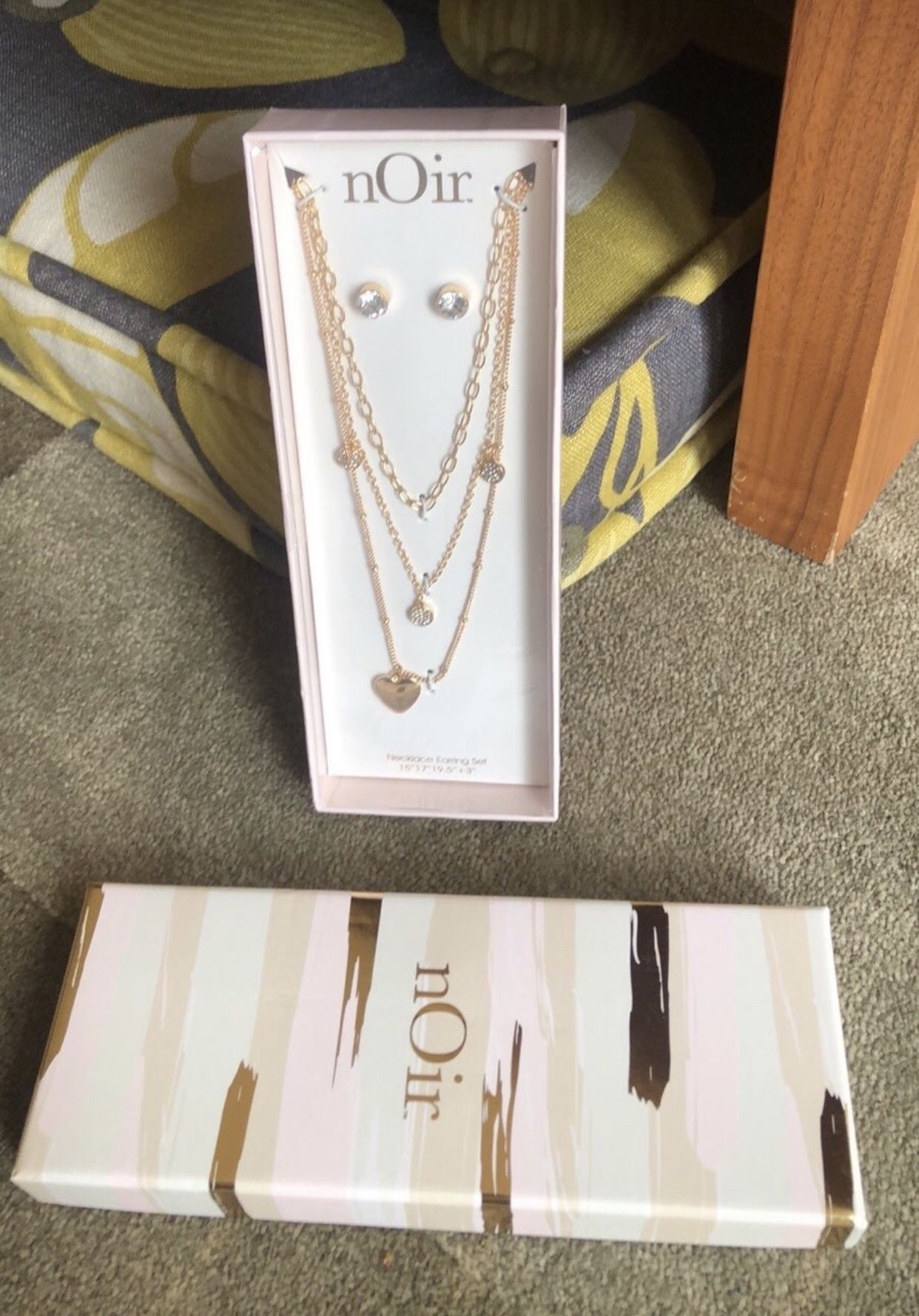 NOIR Necklace & Earring Set $10 Pick Up