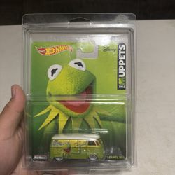 Hot Wheels Kermit The Frog T1 Panel Bus
