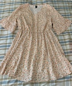 Floral Mini Dress with Flutter Sleeves