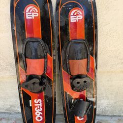 Vintage EP Industries ST-360 Trick Water Skis 42” Pair – Made in USA – Classic