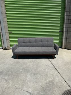 *Free Delivery* Modern Gray Wayfair Couch Sleeper Sofa Futon Bed De