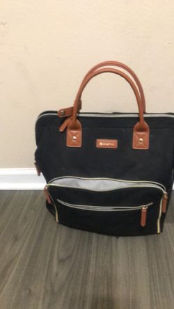 Medical duffel backpack