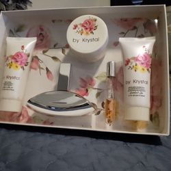 Beauty Box Women's Perfume Lotion Makeup 