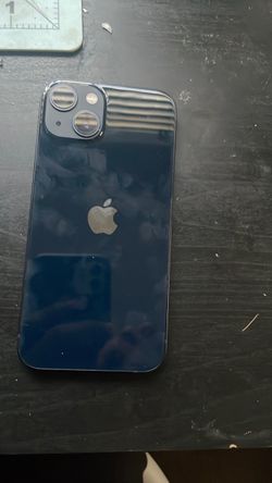 Apple iPhone 13 black