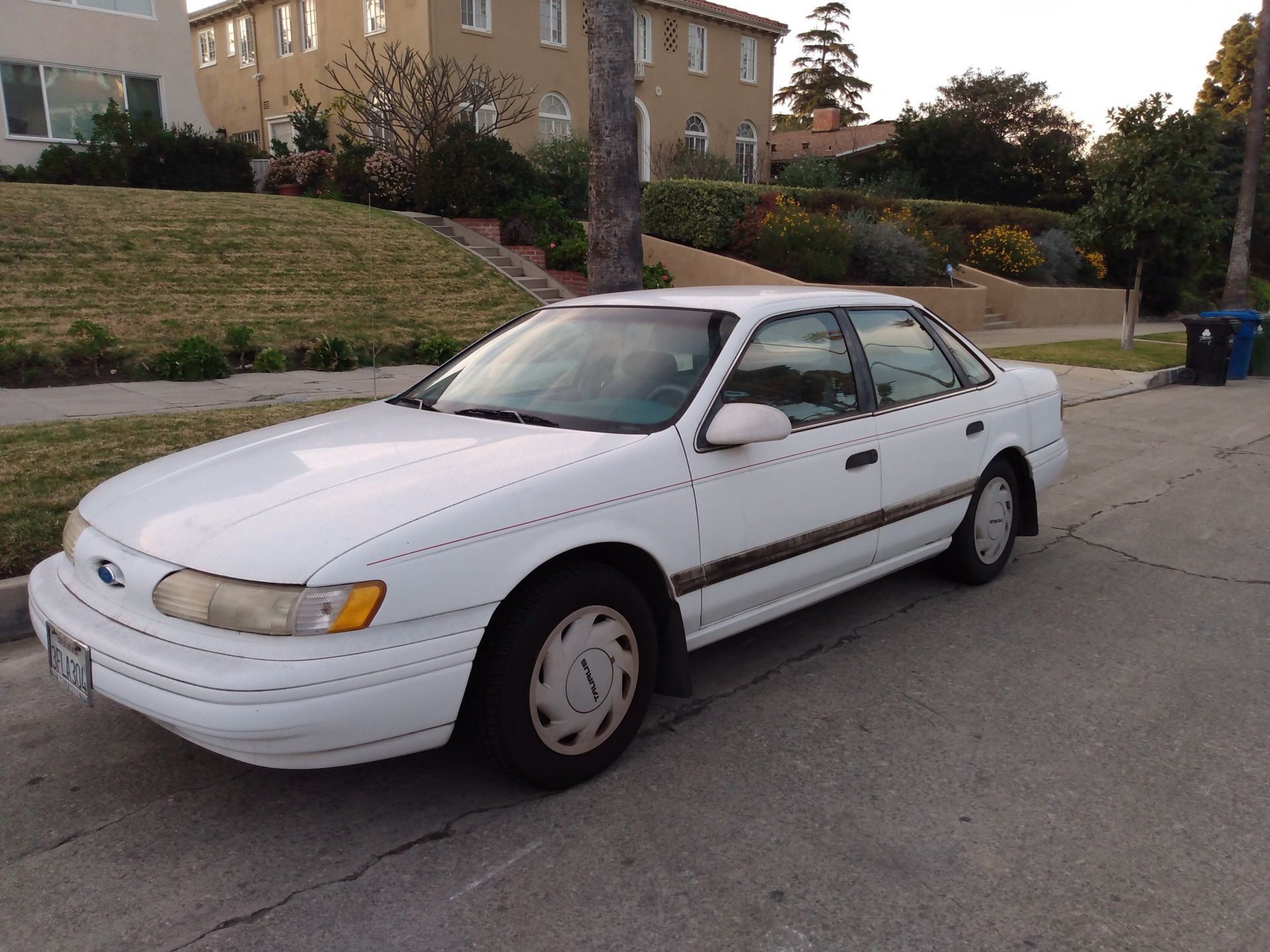 1993 Ford Taurus