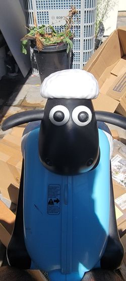 Shaun the Sheep Kids Ride-On Toy