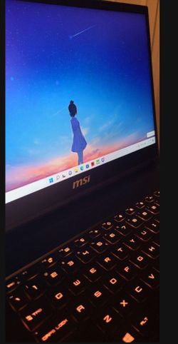 MSI GS66 Stealth 10SF-683