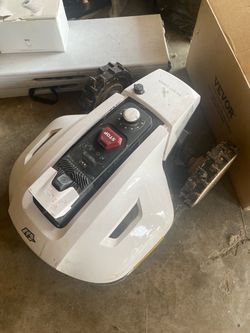 Robotic Lawn Mower. ( FOR PARTS ONLY