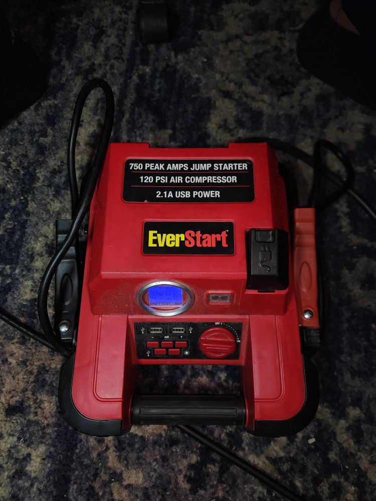 Everstart Portable Jump Starter/ Air Compressor Battery 750 Peak Amps 120 Psi Air Compressor 