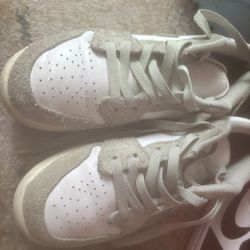 Kids Sneakers Size 3