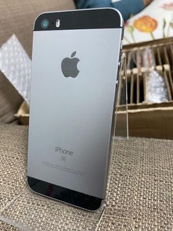 iPhone SE unlocked 16gb