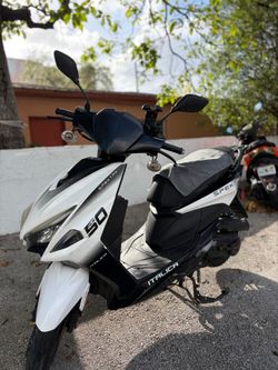 Scooter Italica