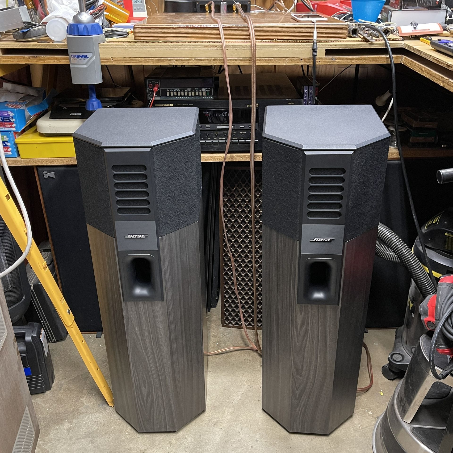 Bose 701 Direct/Reflecting Speakers Black for Sale in Los Angeles, CA