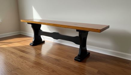 Rustic Solid Wooden Dining Room/ Entry Way Bench! Great condition!  59.5x13x17.5in