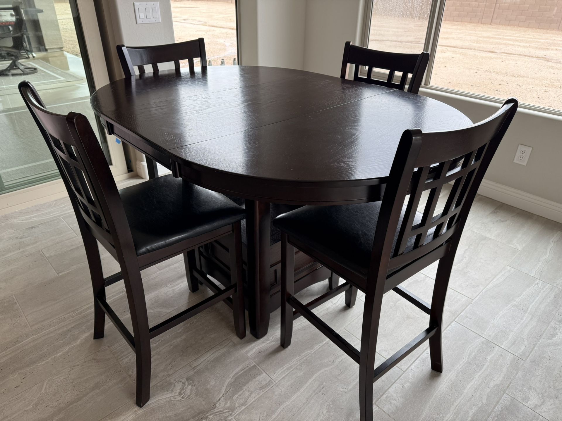 Used Counter Height Extendable Oval Dining Table