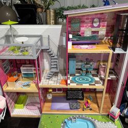 Doll House