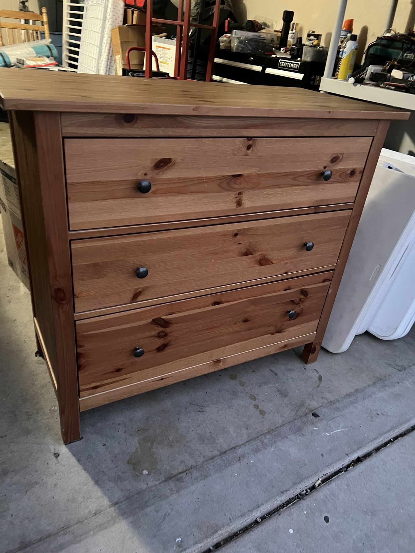 Dresser