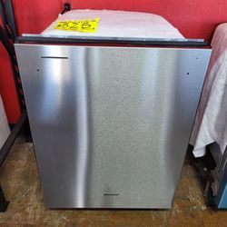New Whirlpool Dishwasher 24" Wide 